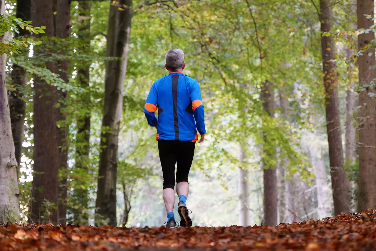 Gentle fitness routines: Tailoring exercise for elderly well-being